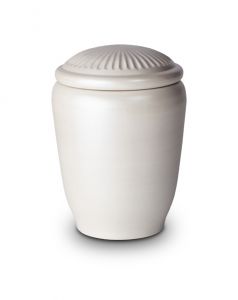 Biodegradable cremation ashes (sea) urn