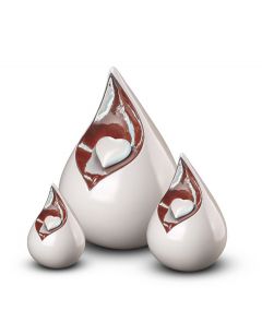 Off-white teardrop keepsake urn 'Celest' in several sizes