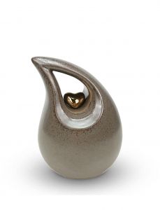 Ceramic keepsake cremation ashes urn cremation ashes urn