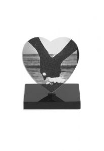 Memorial stone with laser engraving 'Heart'