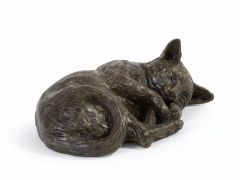 Cat urn 'Resting cat'